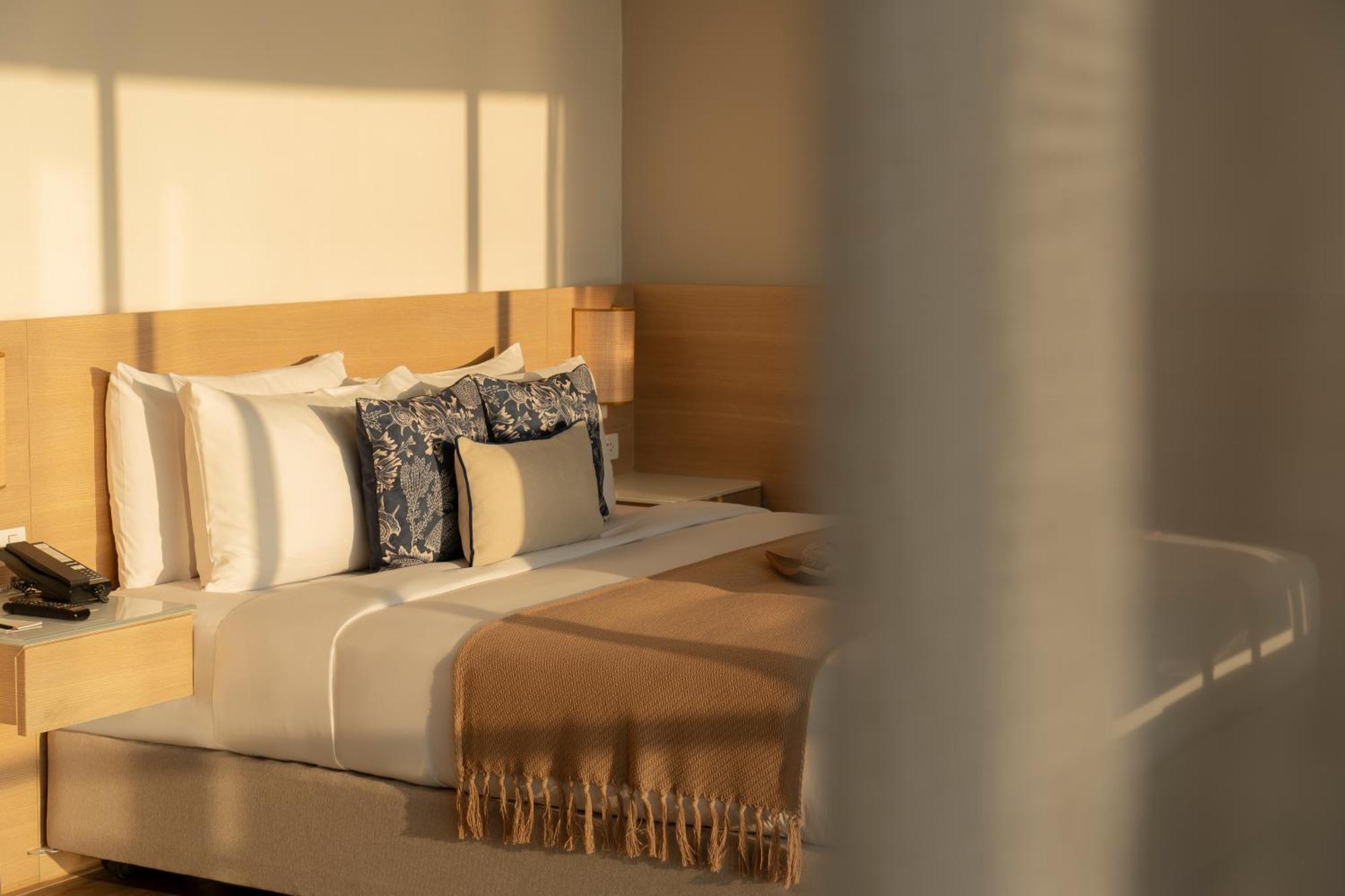 Hotell Andaman Phuket - Handwritten Collection